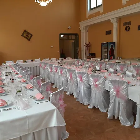 Pivovarsky U Kromerize 酒店 Kojetín